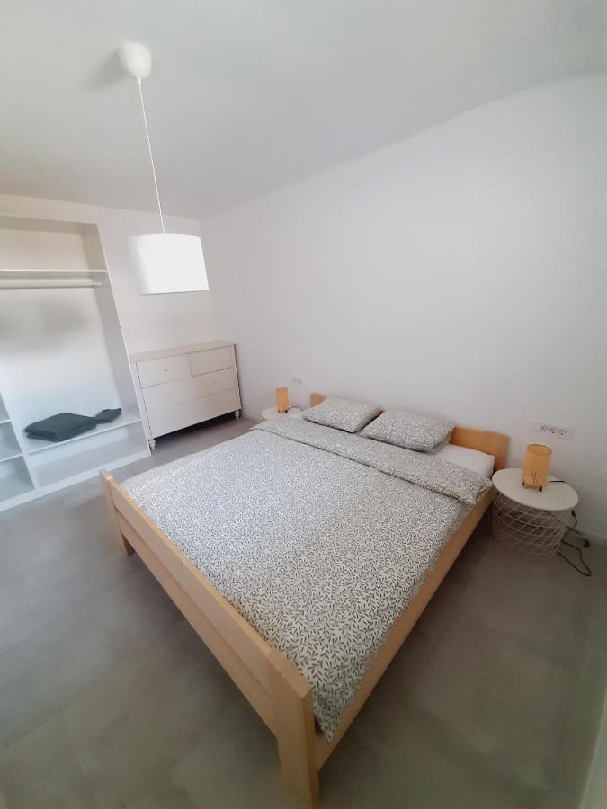 Green Bee Apartment Lesce  Bagian luar foto