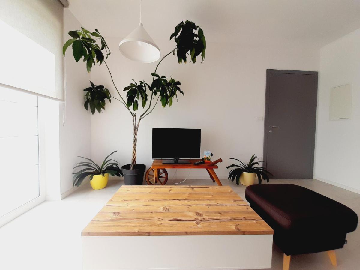 Green Bee Apartment Lesce  Bagian luar foto